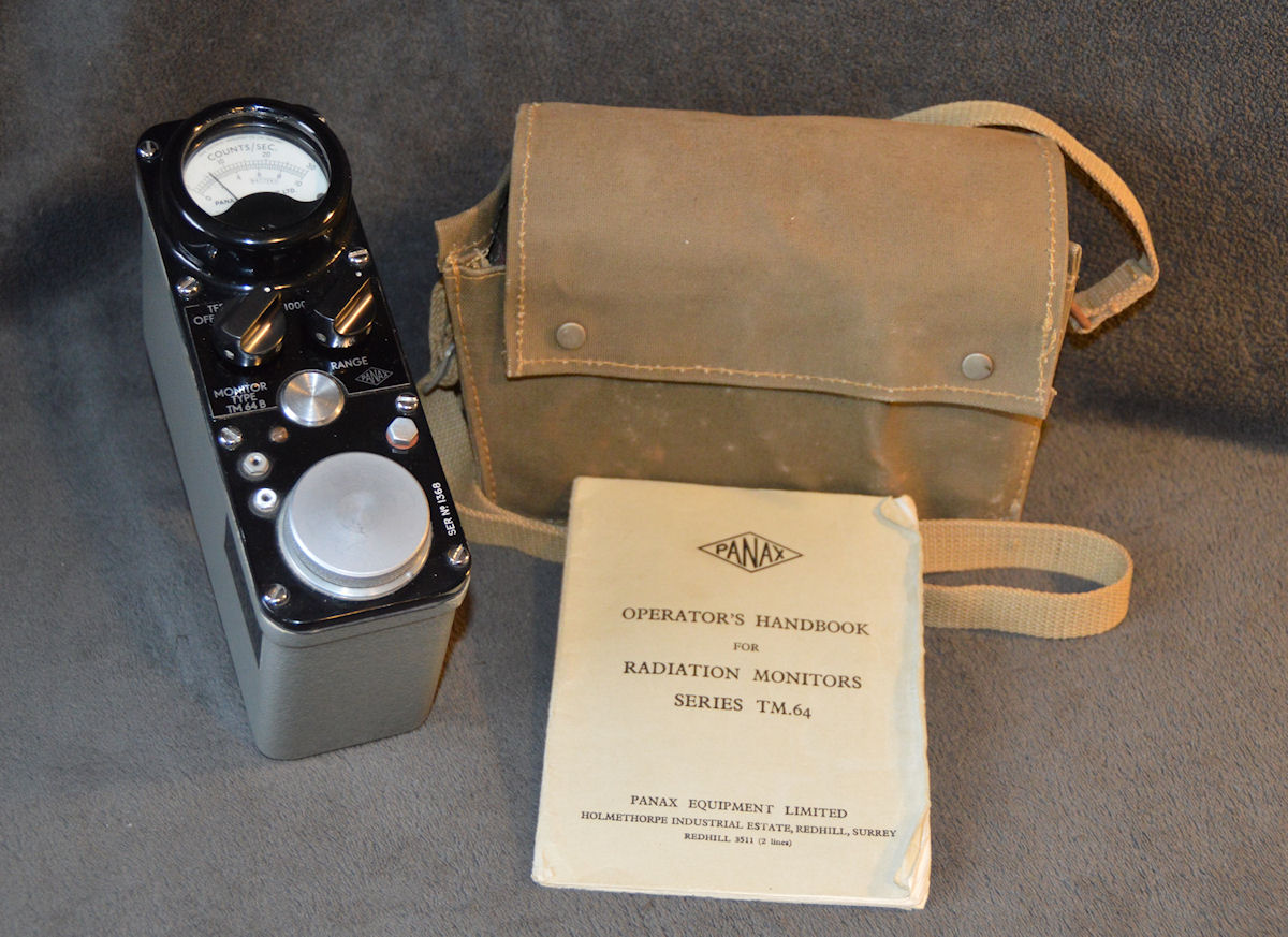 Panax TM64 B Geiger Counter (Circa 1960) Pt.1