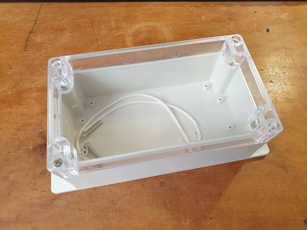 Experiment - Capturing Radon progeny from Uraninite (Uranium ore)